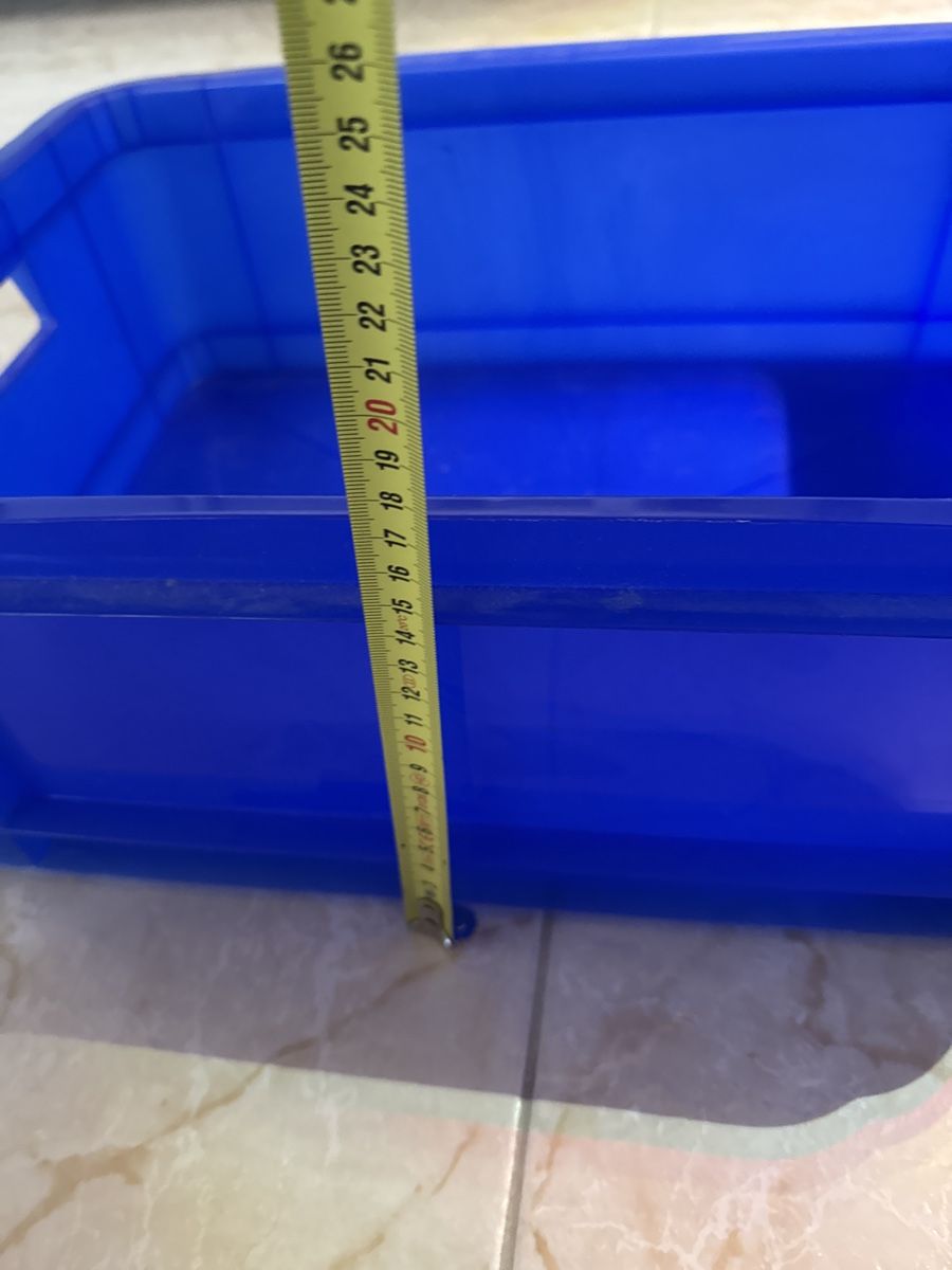 Contenitori & Simili: Blaue Aufbewahrungsbox mit Deckel – Usato da Weiningen ZH venduto da -Adenin- 5