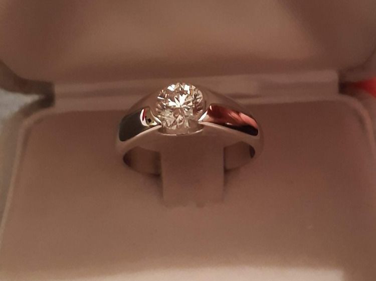 Anelli: Bague Solitaire diamant 0.68ct Platine – Nuovo (secondo la descrizione) da Verbier venduto da Plav_