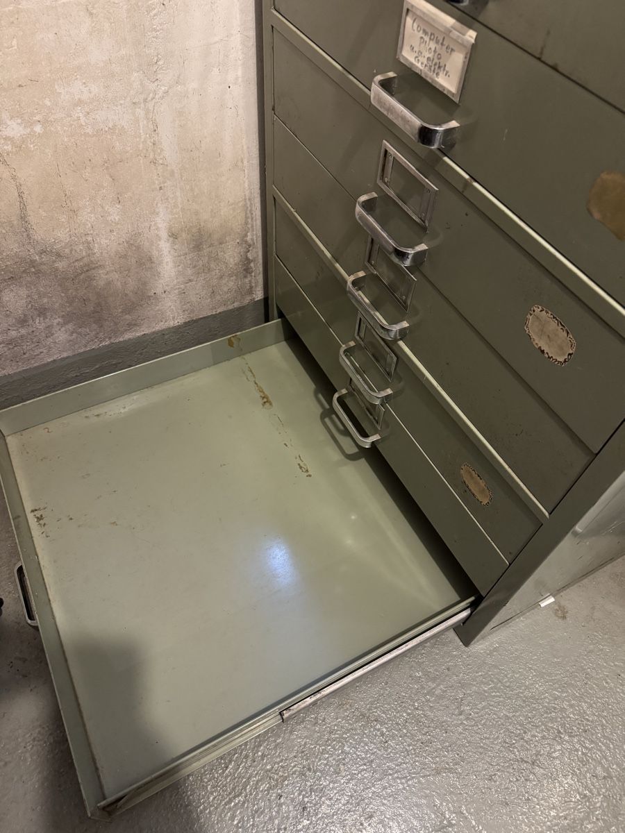 Armoires: Werkzeugschrank – D'occasion à Hölstein par Bri4nK 4