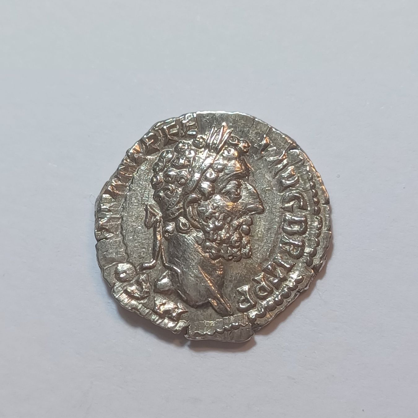 Tutti le monete: Denarius Commodus 177-192 Römisches Reich – Usato da Pfäffikon ZH venduto da Antike_Muenzen