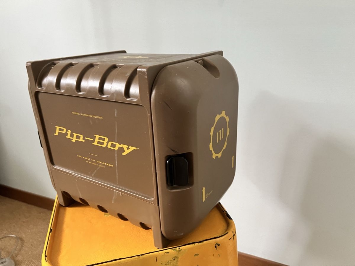 Giochi: Collector - Official Fallout Pip Boy – Nuovo (secondo la descrizione) da Founex venduto da LeGrandDude 3