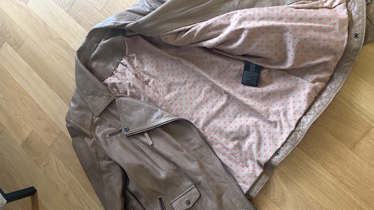 Giacche: Braune Neue LederJacke Damen – Usato da Pfäffikon ZH venduto da 03Blume 1