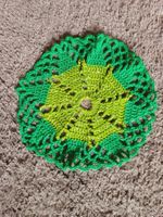 Häkel Decke zweifarbig Grün Handmade / Doily Tischdecke