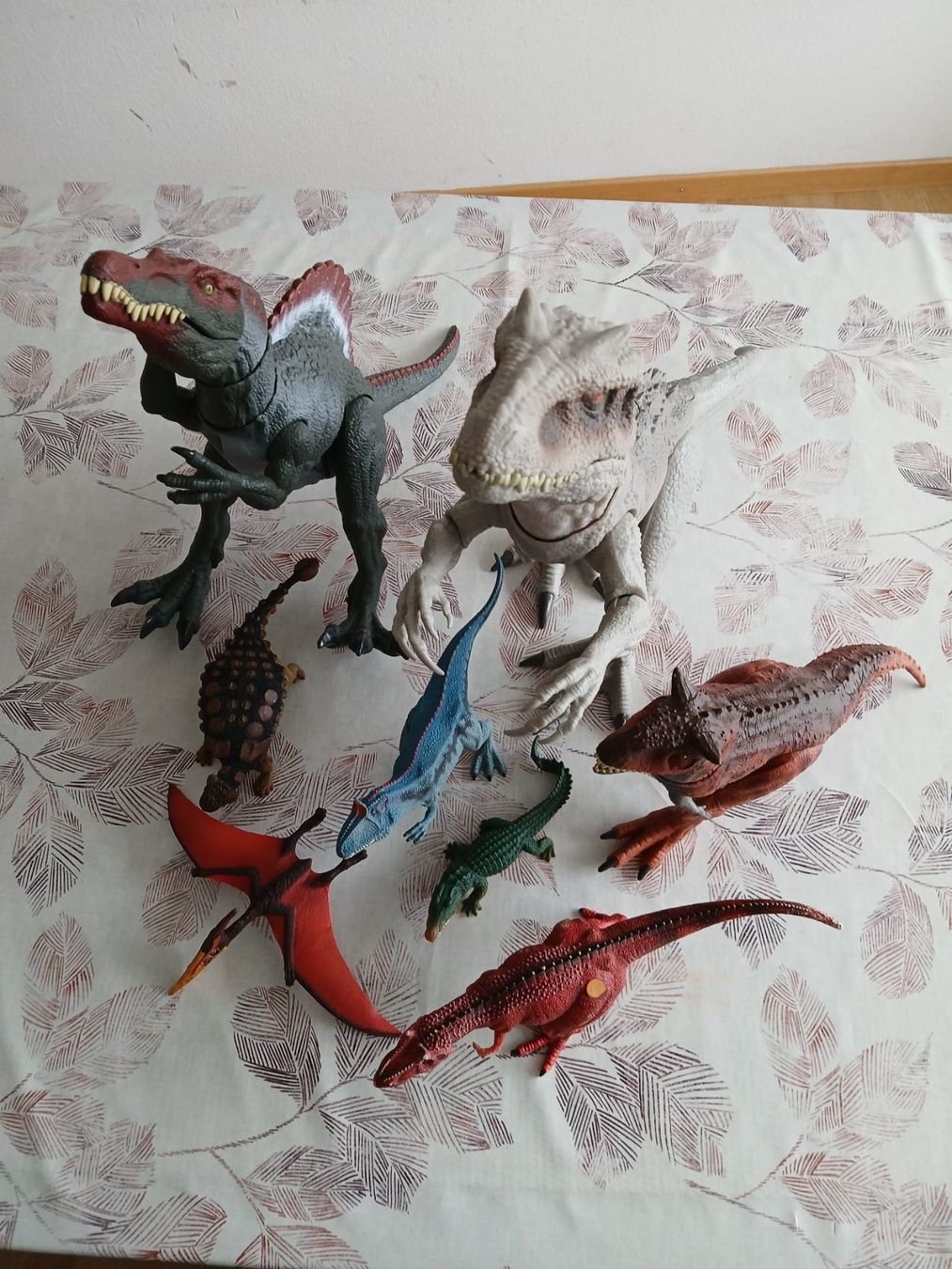 Statuette: Dinos – Usato da Ebikon venduto da daniela1967 4