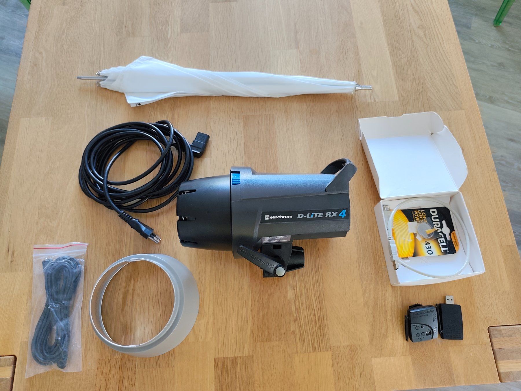 Elinchrom Blitze: Elichrom D-Lite RX 4 Studioblitz – Gebraucht aus Liestal von R-seller 1