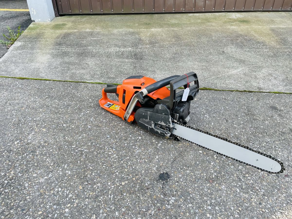 Husqvarna Seghe: Motorsäge Husqvarna 560 XP – Usato da Würenlos venduto da Shop_Shop 4