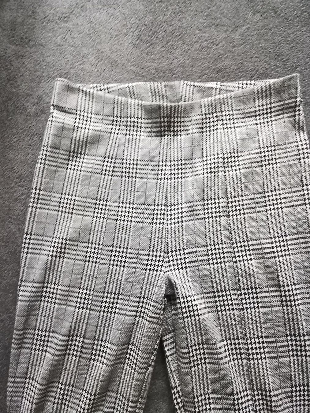 Hosen: Bequeme leichte Caro Hose Gr. M – Neu (gemäss Beschreibung) aus Therwil von JeannysTrendStyle