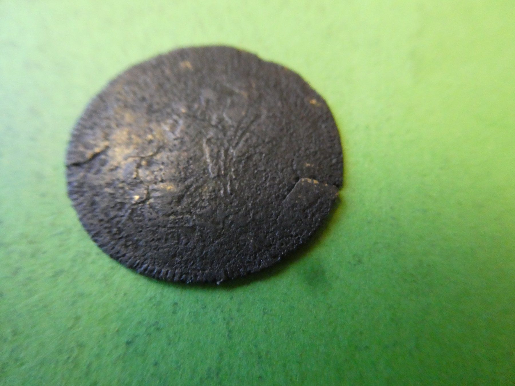 Alle Münzen: uralter Jeton/Spielmünze 24 mm – Gebraucht aus Hinterforst von Rohusri 1