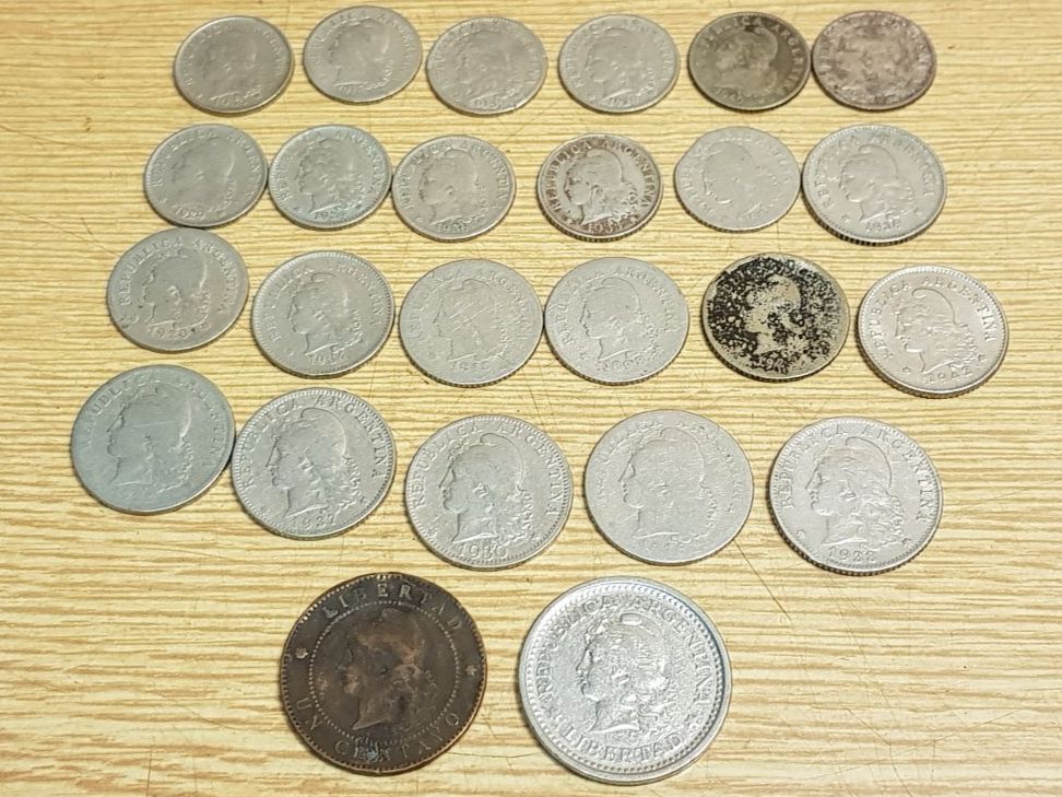 Alle Münzen: 25 Alte Münzen Argentinien, ab 1884 – Gebraucht aus Schöftland von Topdeal4 3