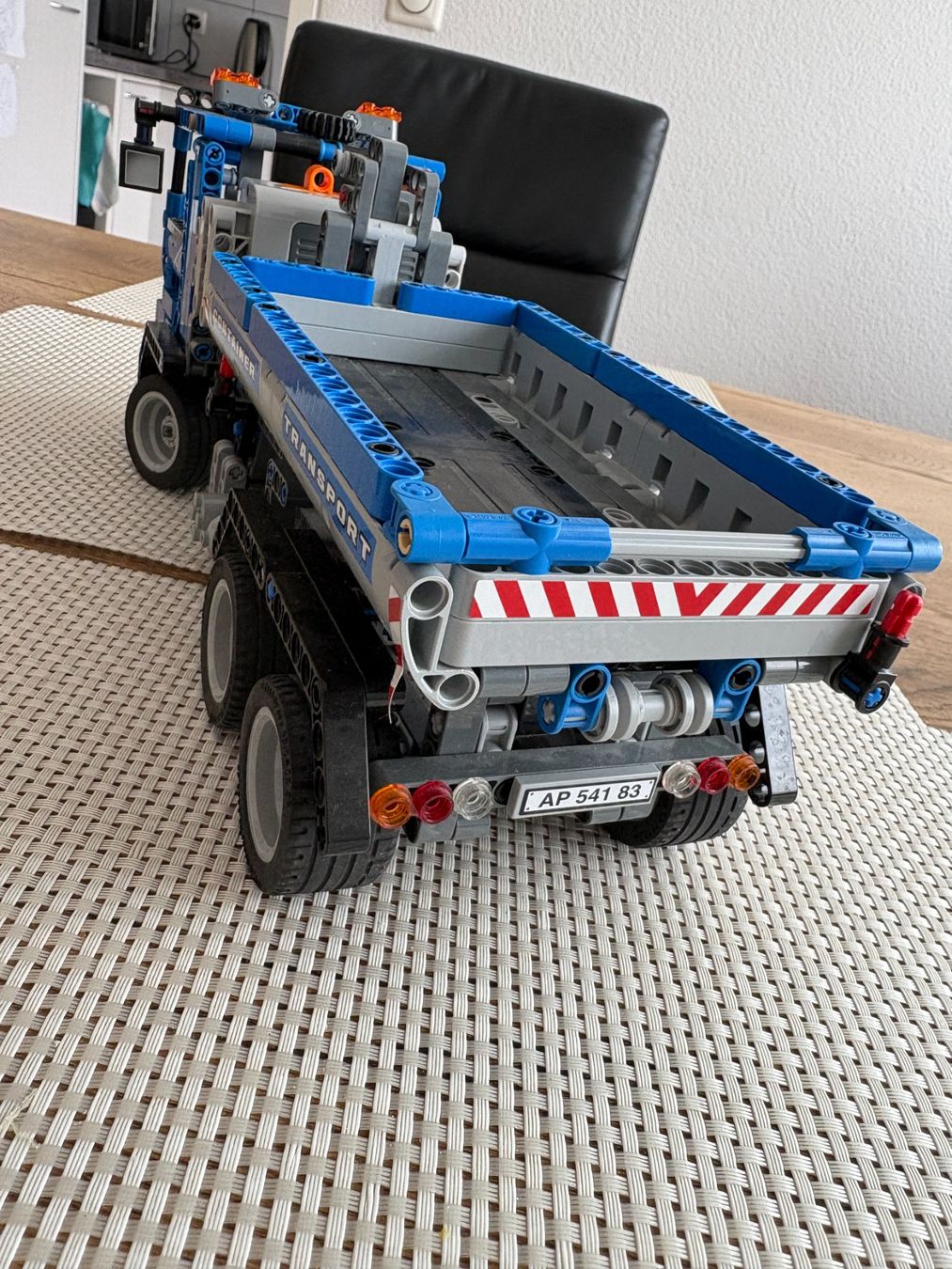 Lego Giocattoli: Lego Technic 8052 Container Truck – Usato da Buochs venduto da Techtelmechtel 3