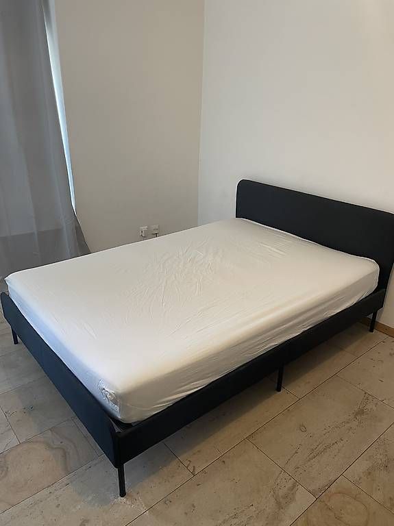 Ikea Letti: Lit + matelas - 140x200cm – Usato da Yverdon-les-Bains venduto da tor_sc5x