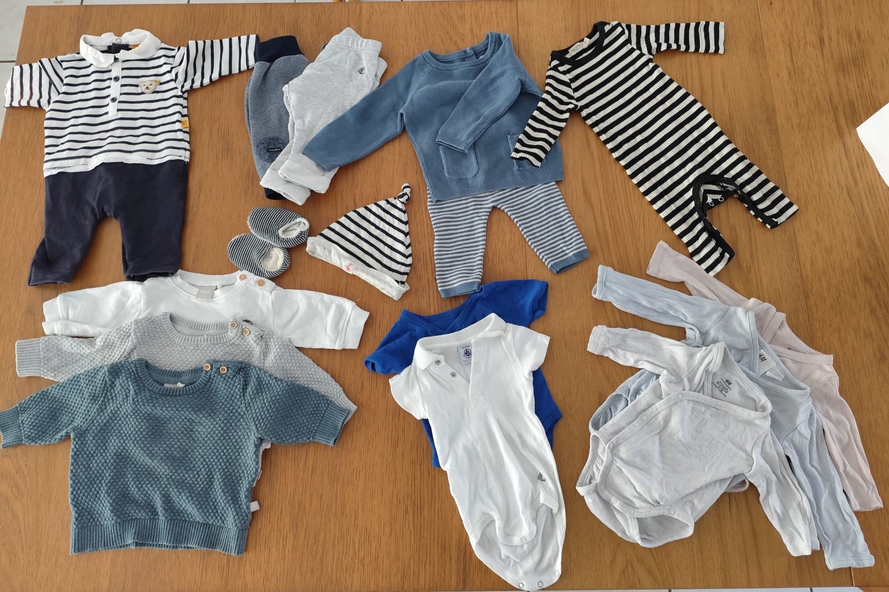 Lotti & Set di vestiti: Kleiderpaket Newborn Set 56  – Usato da Liestal venduto da lat_s5fs