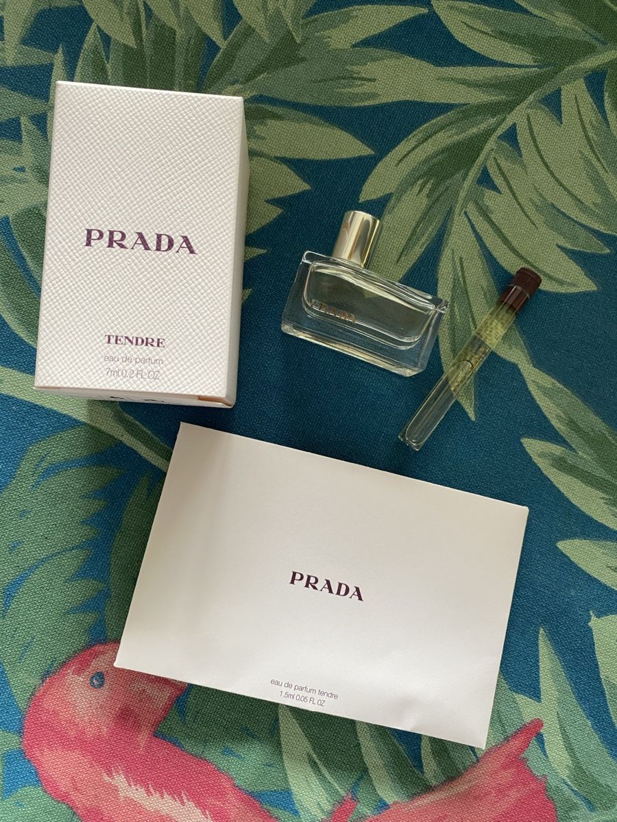 Prada Parfums & Eau de Toilette: Miniature Tendre de Prada – Neuf avec emballage d'origine à Bouveret par wes_7zll