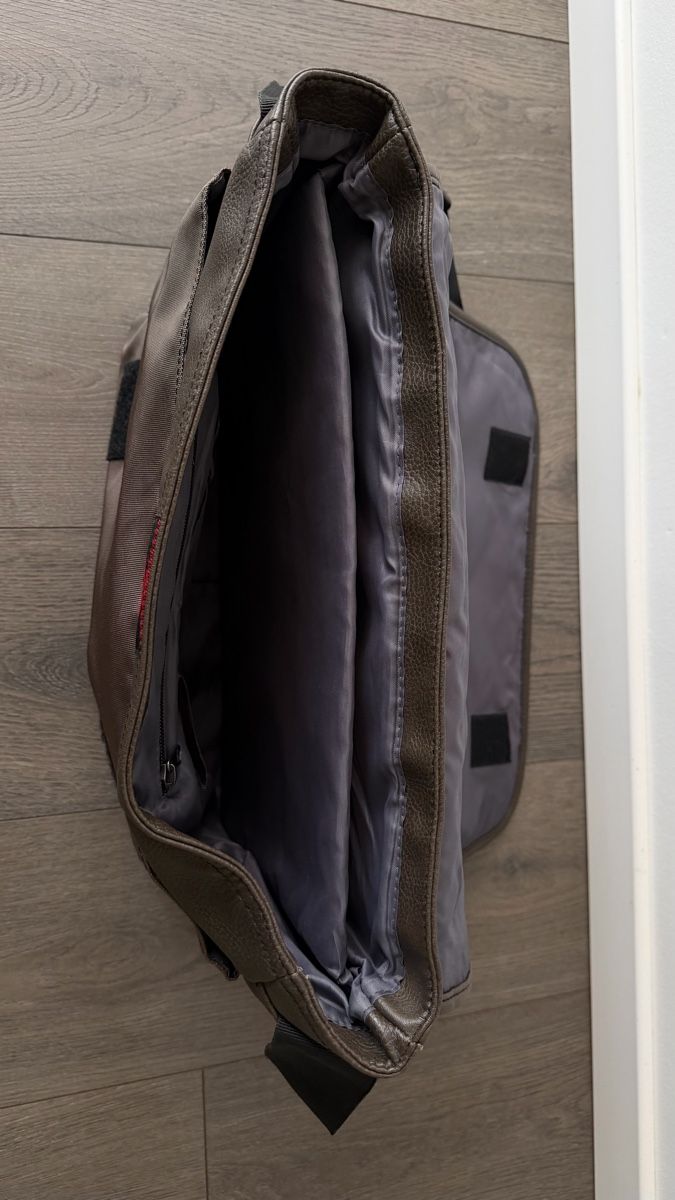 Altro in  Abbigliamento & Accessori: Sac bandoulière STRELLSON  – Nuovo (secondo la descrizione) da Basel venduto da dfe_7x78 2