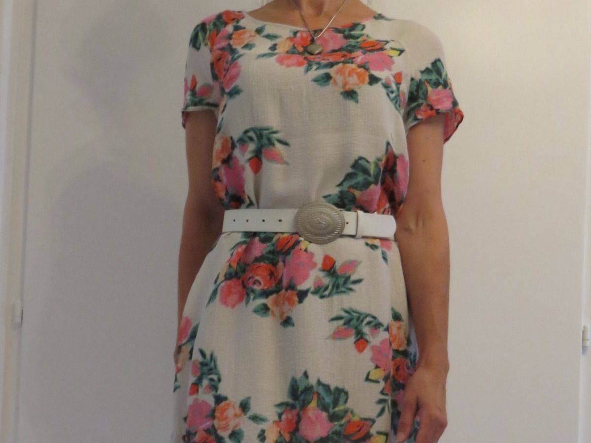 Comptoir des Cotonniers Vestiti: Seiden-Viskose Kleid gr. S-M – Usato da Fribourg venduto da monca 1
