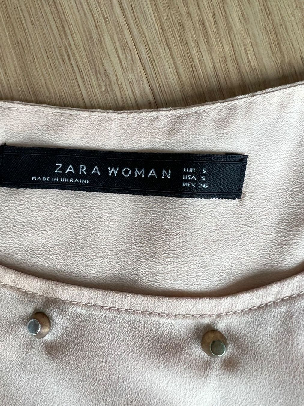 Zara Top: leichtes Top von Zara Gr. S – Usato da Ennetbaden venduto da Katiusia 3