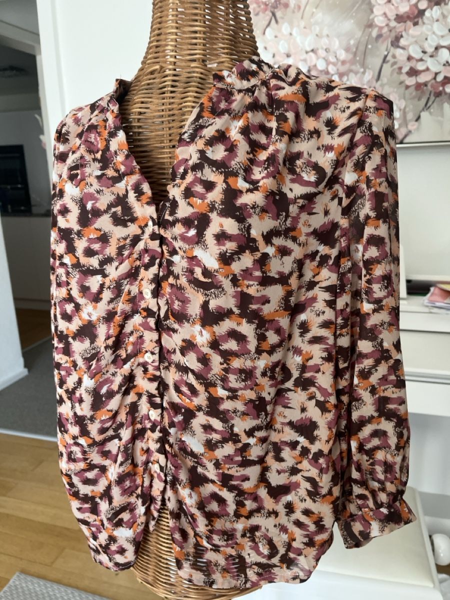 Camicette: Bluse mehrfarbig mit Knopfleiste, S – Usato da Solothurn venduto da Bobesch08 2
