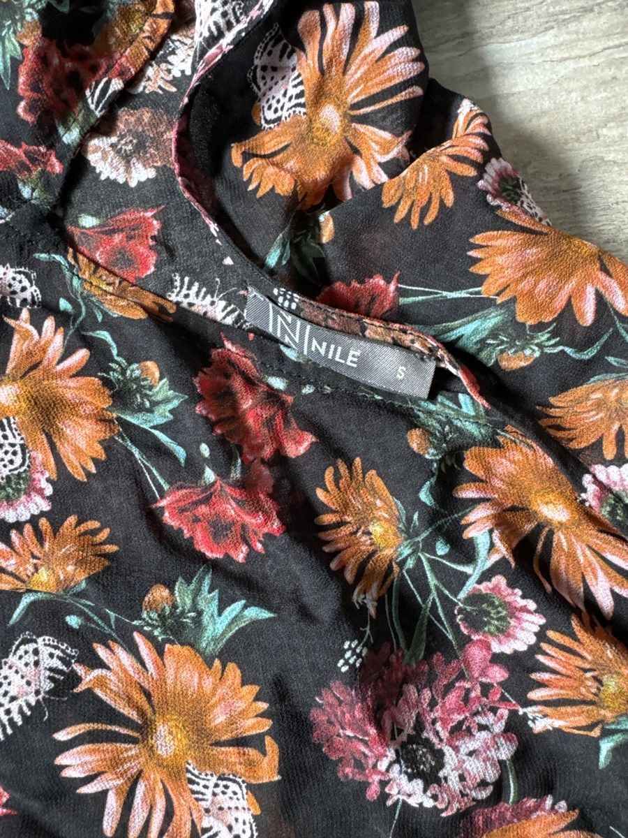 Robes: Nile Kleid Gr. S ,2-teilig – D'occasion à Rickenbach BL par Walkinghasen 2