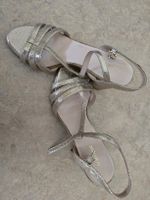 Sandalen goldig-glänzend Gr.37