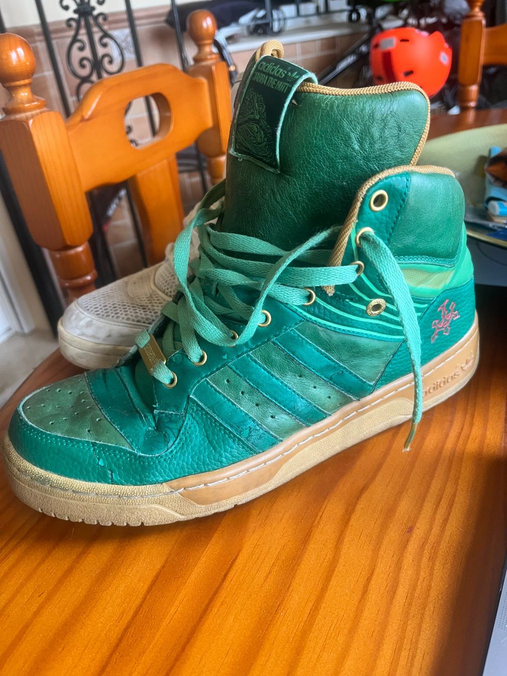 Y-3 Scarpe da uomo: Adidas sneakers – Usato da Crans VD venduto da falcata 2