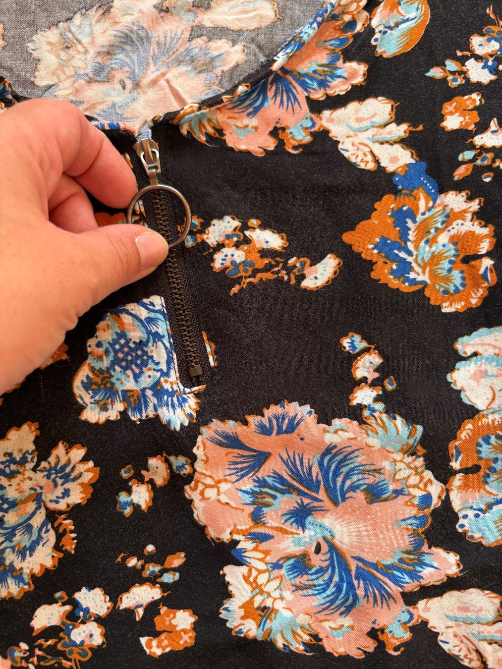 Camicette: Shirt /Top/ Bluse/Tunika Blumen Gr.L – Usato da Siblingen venduto da Vany_McDougall 6