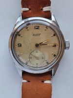 303 Tissot Dezentral Wunderschöne Patina aus 1953 Model 8702