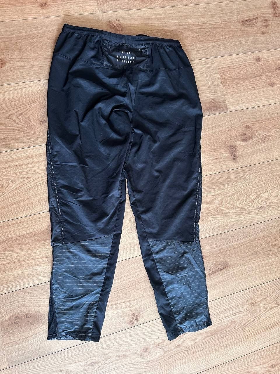 Nike Pantaloni: Hosen Nike Running Division GR.L – Usato da Bern venduto da ed_z717 1