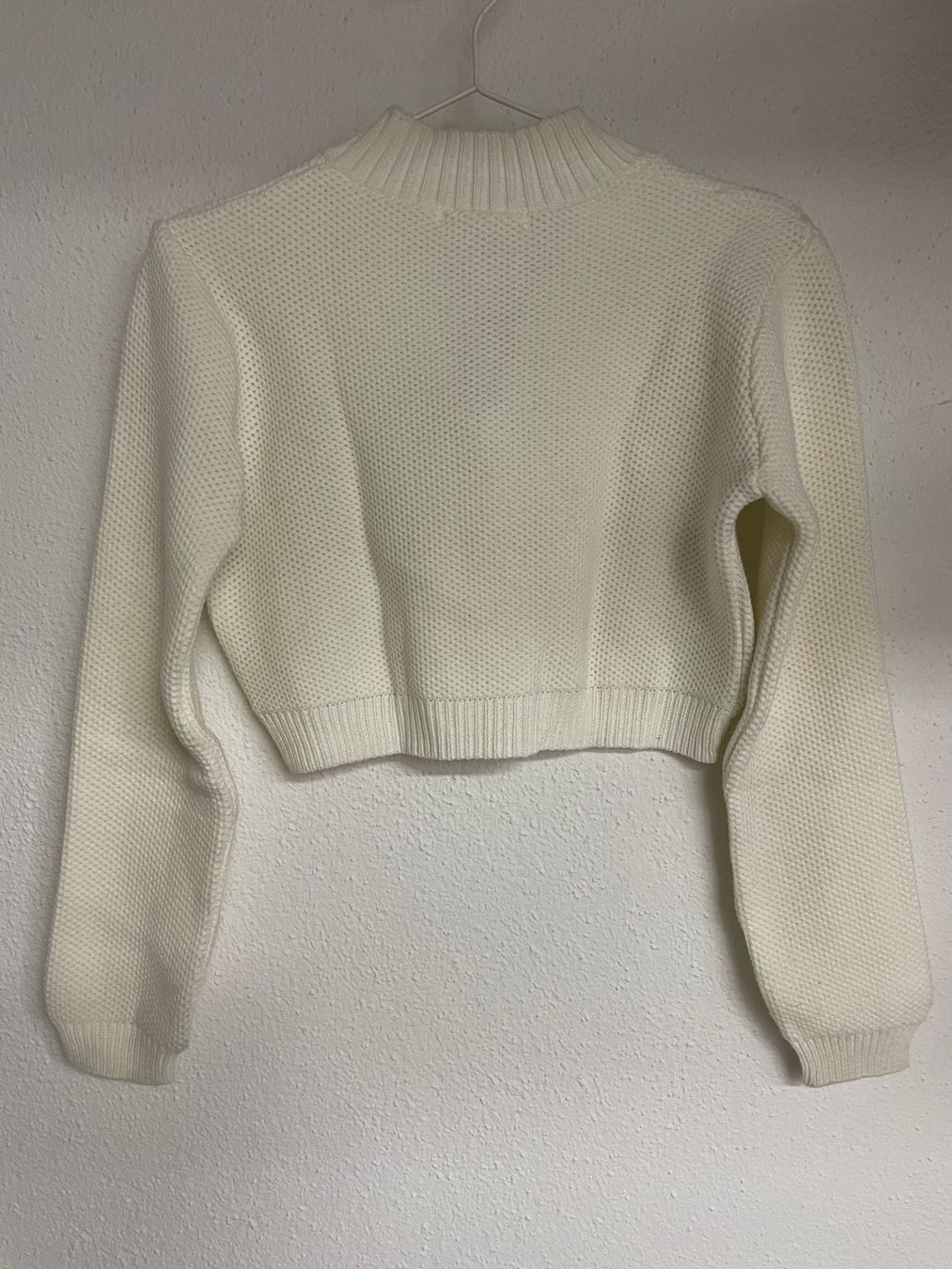 Maglioni & Felpe: Pullover. Cropped. 34. Weiss. Missguided. Petite. – Usato da Nussbaumen AG venduto da iva_ 4