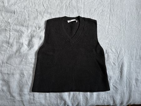 Gilet noir ZARA sans manches – taille S – neuf 