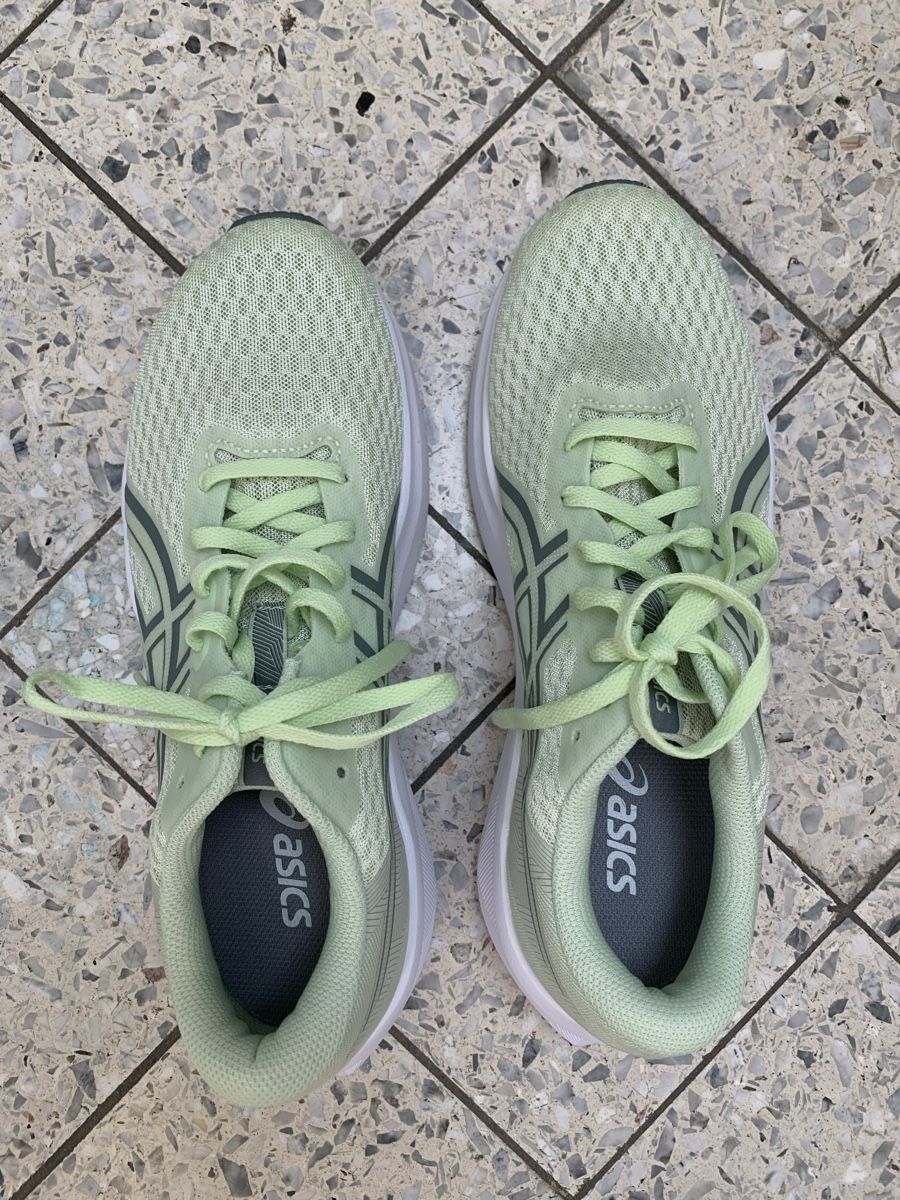 Asics Scarpe da donna: Asics Patriot 14 / 41.5 – Usato da Huttwil venduto da lan_ys2r