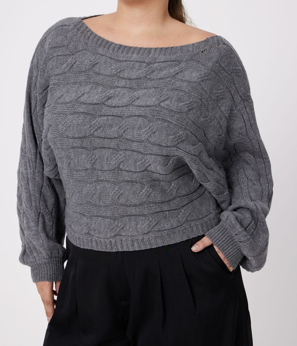 Pullover & Sweatshirts: Pull en tricot, torsades gris neuf Taille 46 – Neu und originalverpackt aus Lausanne von Magic1900