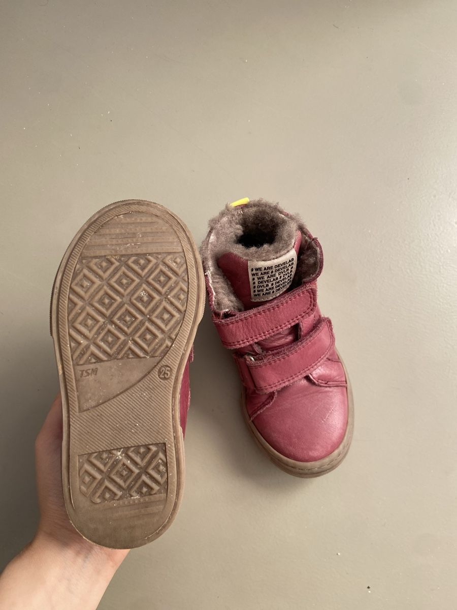Chaussures garçon: Kinder Winterschuhe Develab Grösse 25 – D'occasion à Luzern par myn_2rrg 2