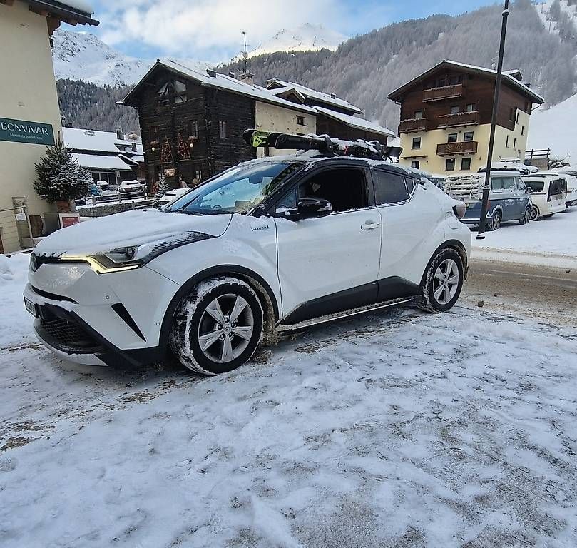 Automobili: Toyota Ch-r 1.8 stayl  – Usato da Torricella venduto da MARKETTO91 2