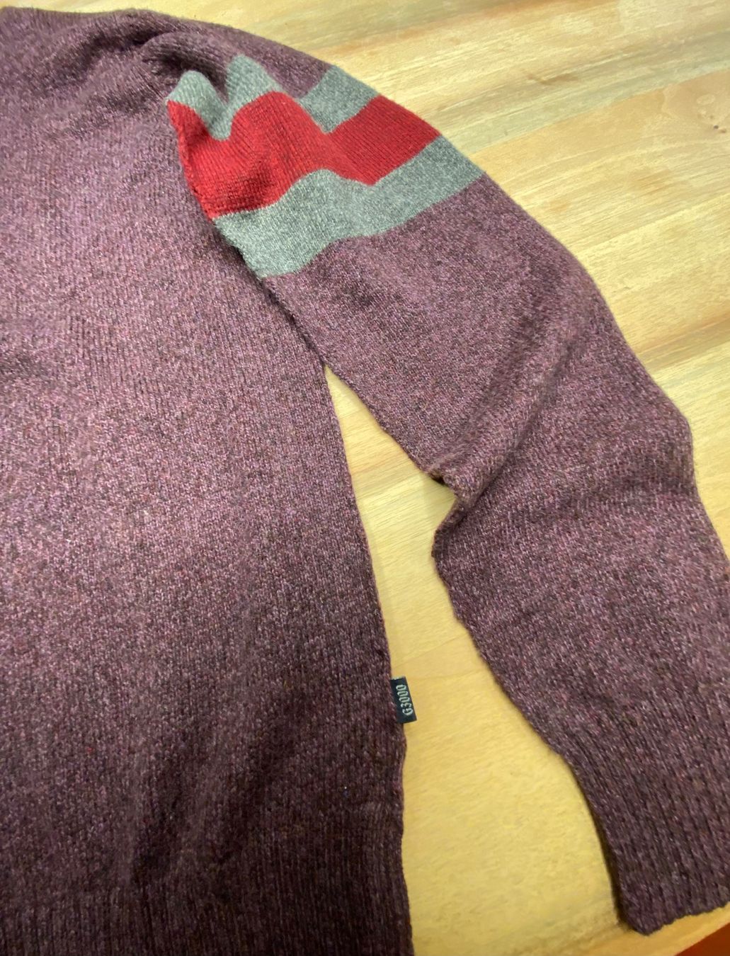 Maglioni & Felpe: Pullover V-Ausschnitt, Gr. M, NEU – Nuovo (secondo la descrizione) da Herrenschwanden venduto da Cate67 2