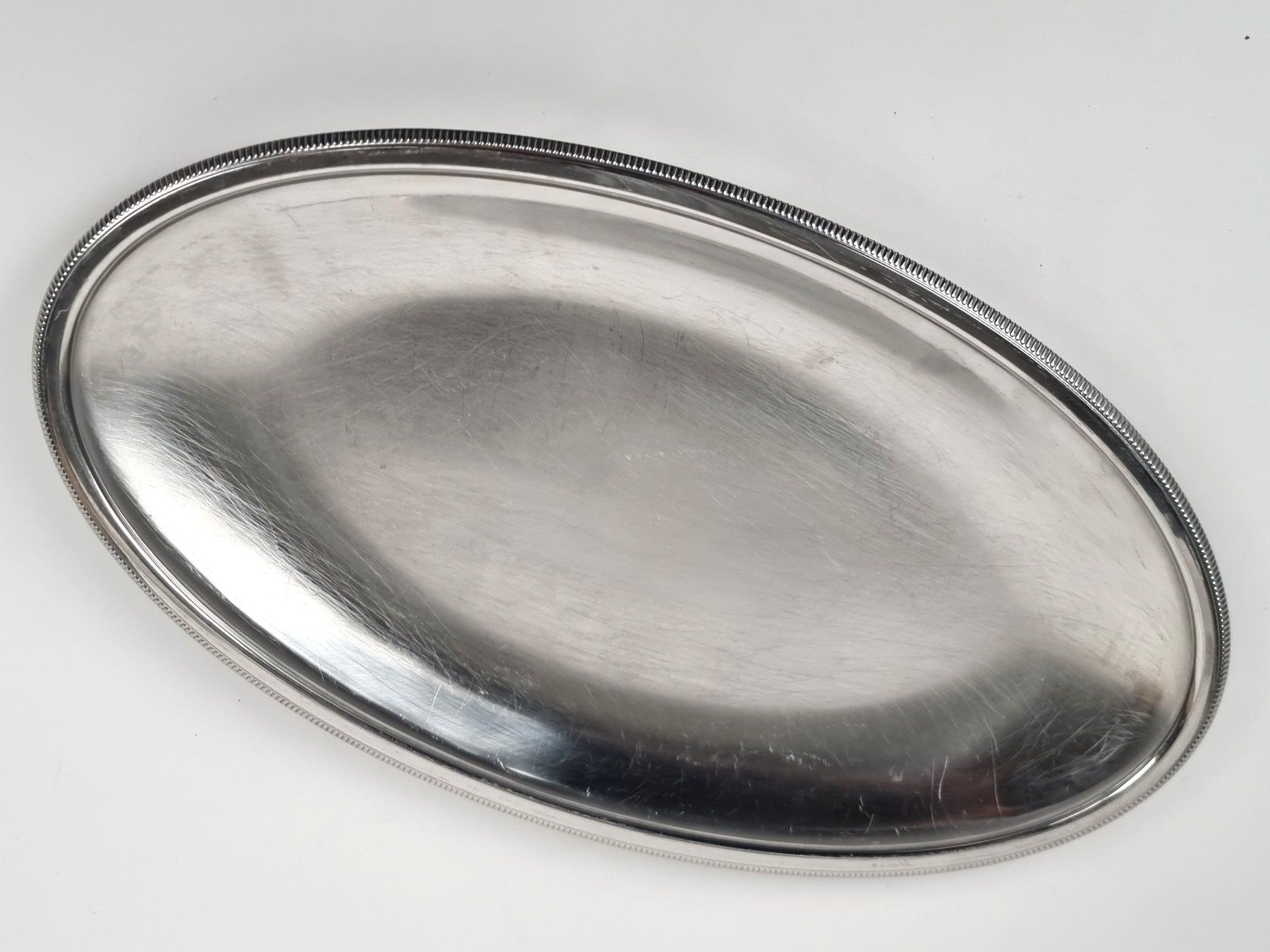 Servierplatten: Serviertablett – Gebraucht aus Urtenen-Schönbühl von Restwert_Schoenbuehl