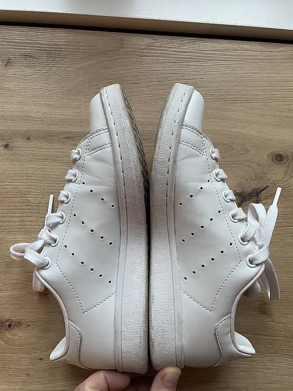 Chaussures femmes: Adidas Stan Smith weiss 36.5 – D'occasion à Zürich par bei_7cvn 1