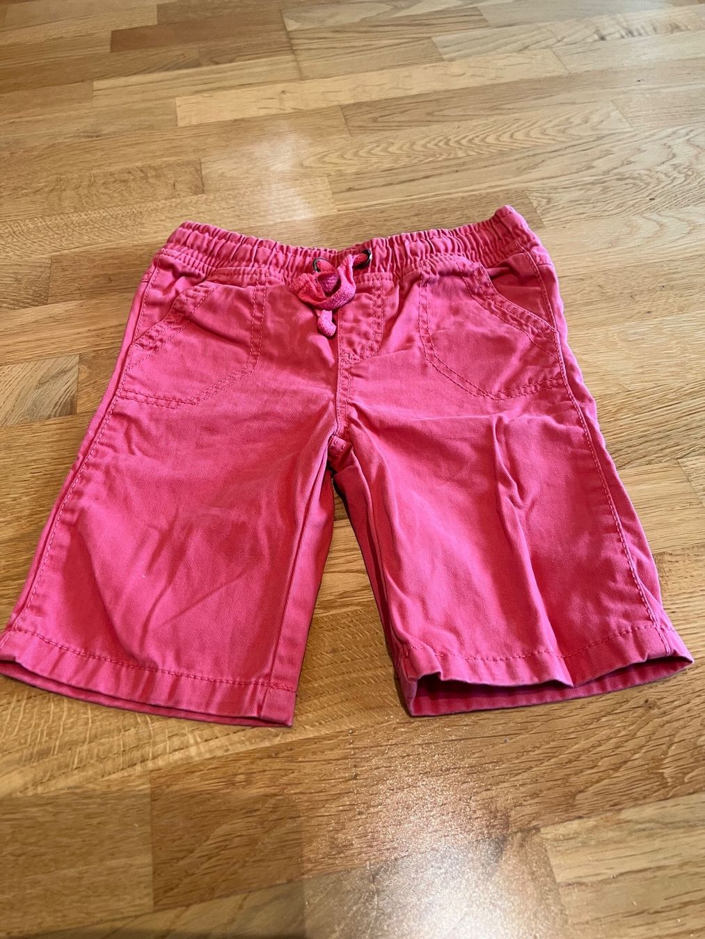 Pantaloni: Bermuda Hose Gr. 110 – Usato da Wallisellen venduto da Kaktus8304