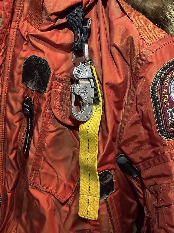 Parajumpers Jacken: Parajumper Jacke | Masterpiece Series – Gebraucht aus Zürich von YA-LE 3