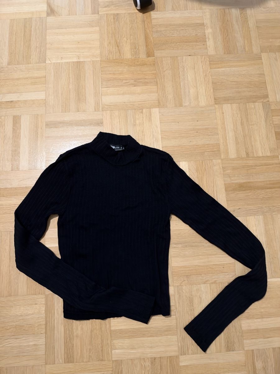 Maglioni & Felpe: Langarmshirt neu – Nuovo (secondo la descrizione) da Biel/Bienne venduto da Peeeep10