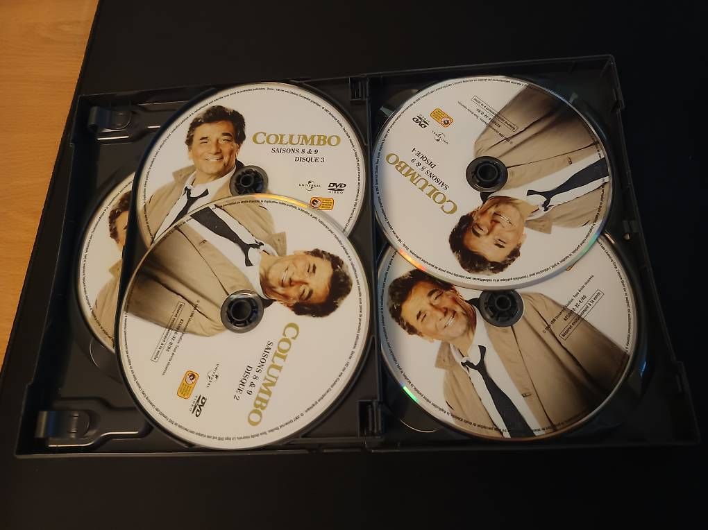 Tutti i DVDs: Dvd Columbo l'intégrale des saisons 8&9 – Usato da Genève venduto da Maxou84 2