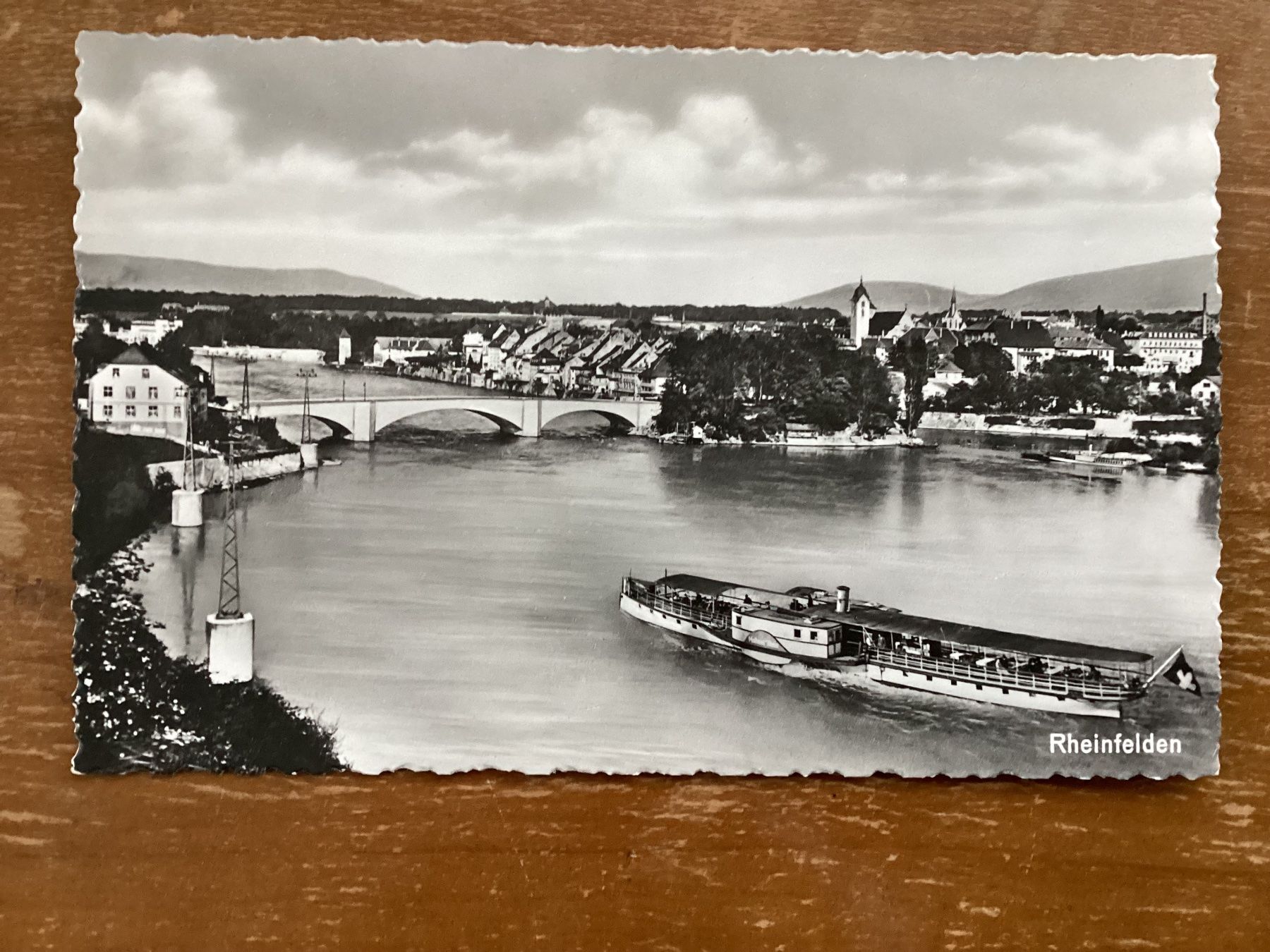 Cartes postales: AK Rheinfelden mit Schiff – D'occasion à Zürich par tol_b7c7
