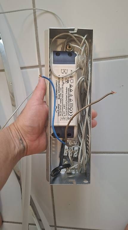 Lampadari & plafoniere: Esstischlampe schön geschwungen – Usato da Winterthur venduto da Draco44 4