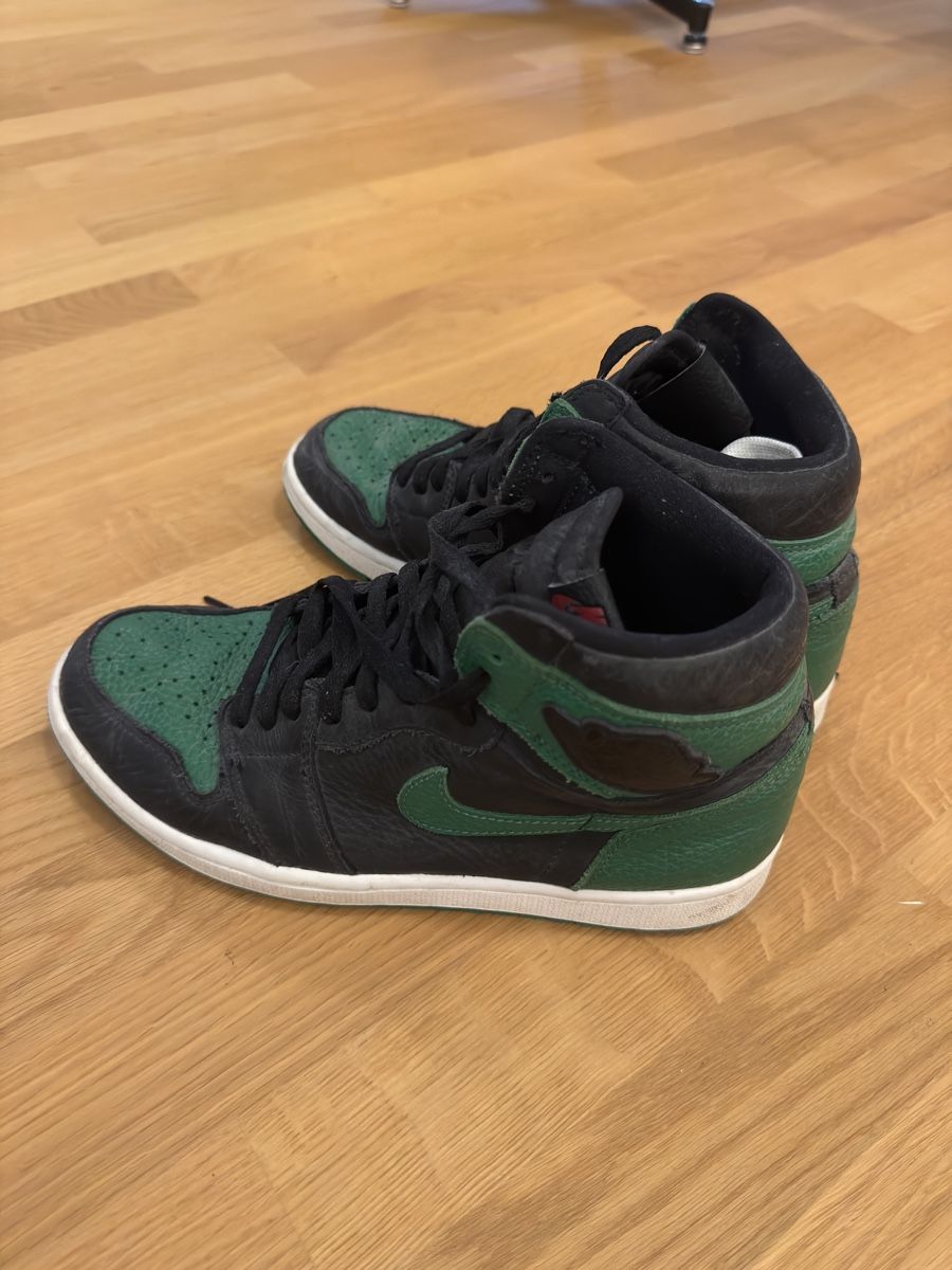 Jordan Scarpe da uomo: Air Jordan 1 High OG Sneakers – Usato da Winterthur venduto da 3mi_2kpf 3