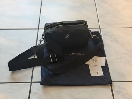 Tommy Hilfiger borsa crossbody nera – buono stato