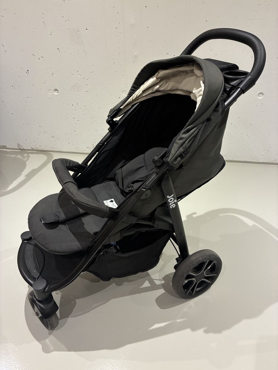 Joie Poussette: Joie Litetrax – D'occasion à Röschenz par nadlae 5