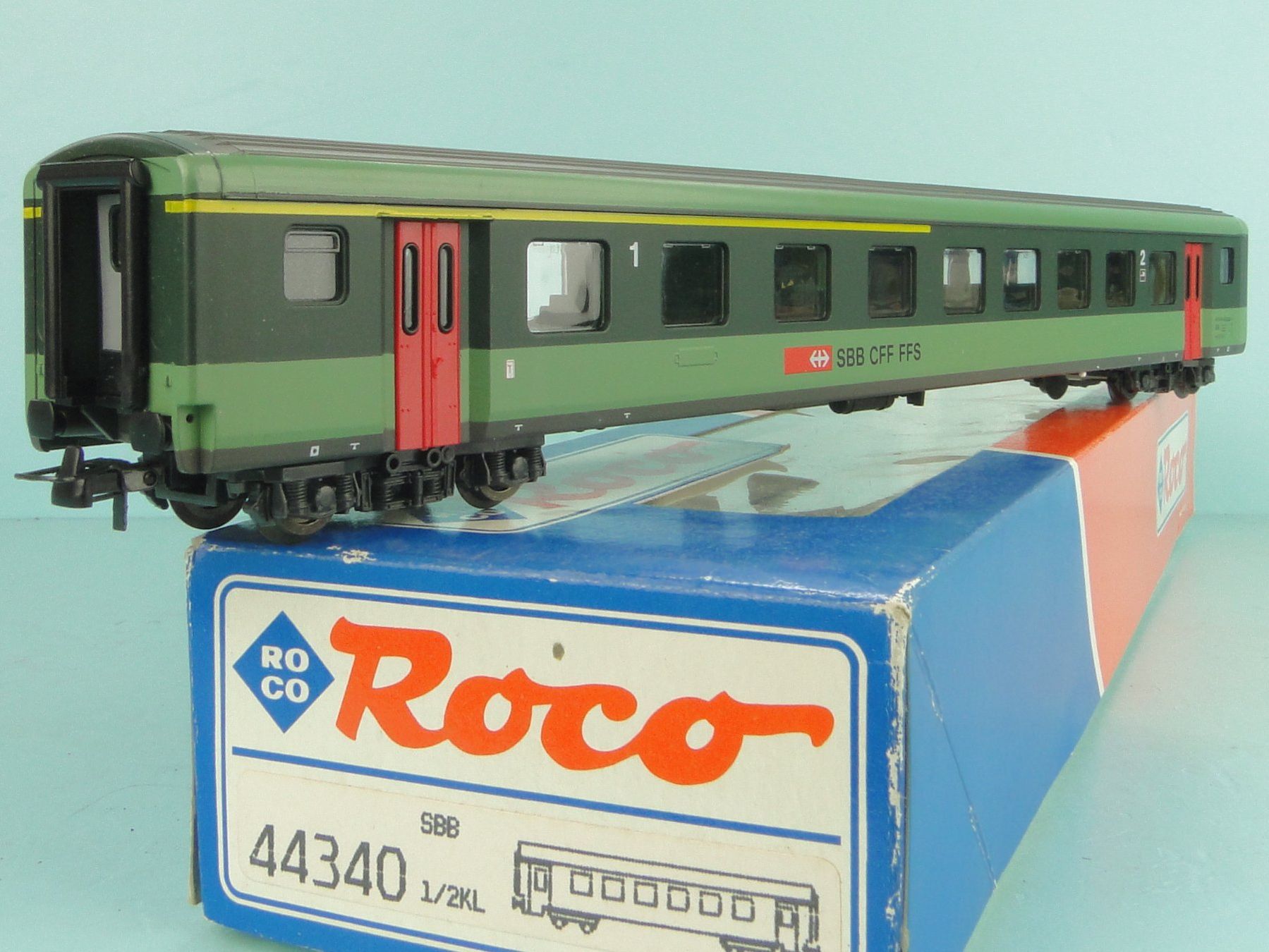 Roco Modellini di ferrovie: Roco 44340 SBB EWII 2 Kl., neuwertig – Usato da Bülach venduto da cann11