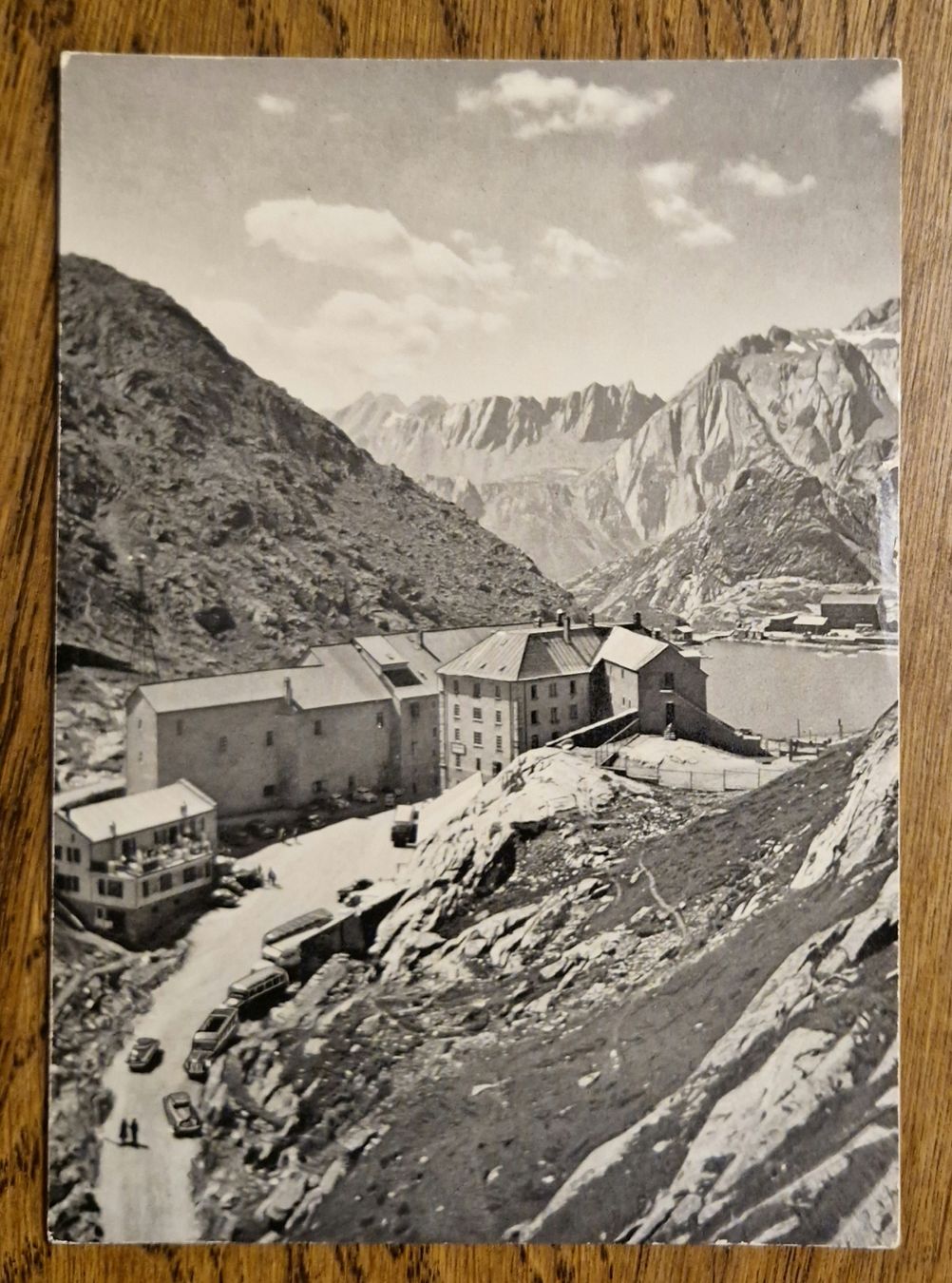 Cartoline postali: Hospiz Gr. St. Bernard, Oldtimer, Edit:"Tramontane" Lausanne – Usato da Ebikon venduto da Donar50