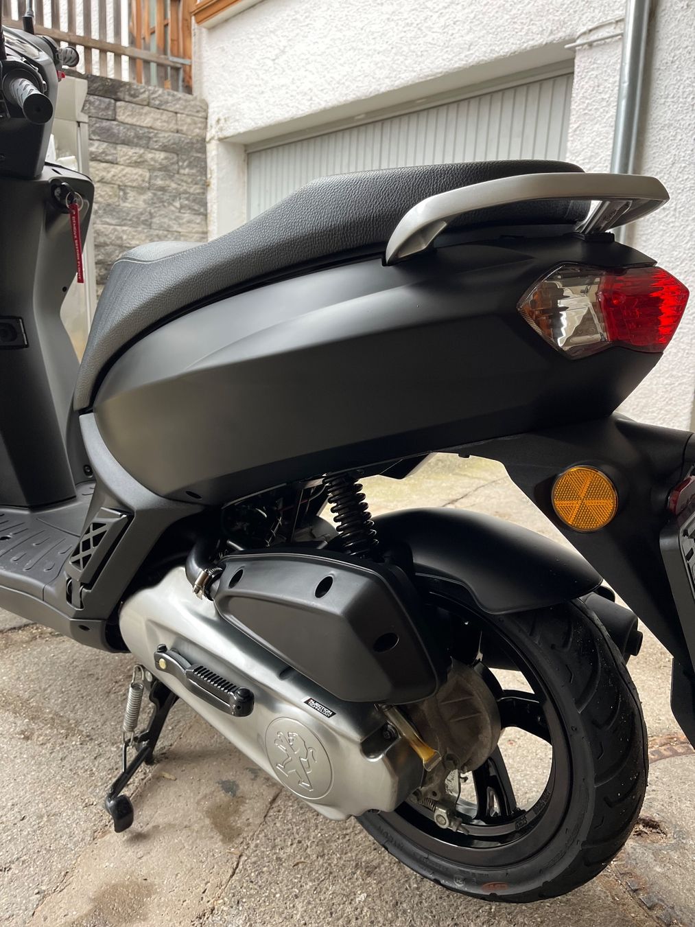Peugeot Scooter: Peugeot Kisbee 50 4t – Usato da Remigen venduto da phi_jt79 1