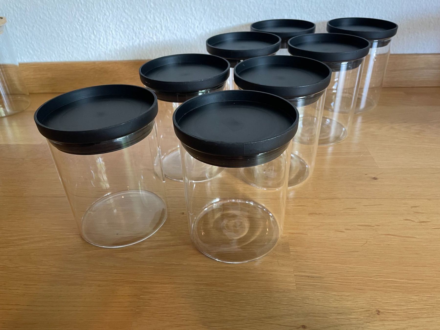 Globus Bicchieri: Vorratsgläser-Set mit Deckel 8 Stück – Usato da Wabern venduto da carciofo