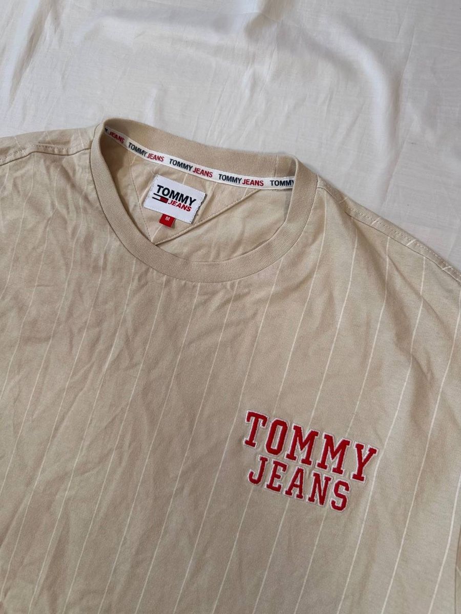 Tommy Hilfiger T-shirt: Tommy Hilfiger  – Usato da Pfäffikon ZH venduto da Nataliia. 1